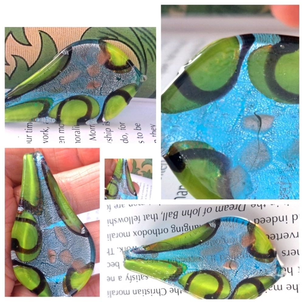 Gorgeous murano glass pendant